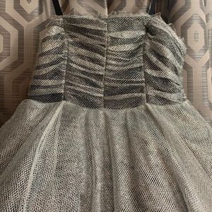 BETSEY JOHNSON SHINY SILVER TULLE STRAPLESS DRESS size 16
